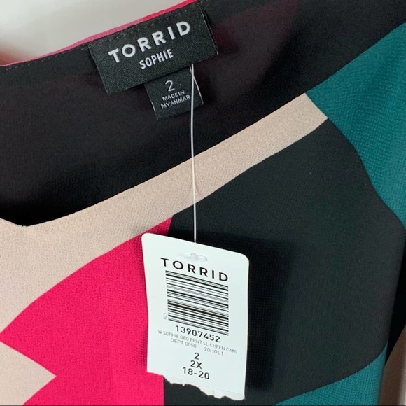 Torrid Black and Pink Graphic Sleeveless Camisole - Picture 6 of 10